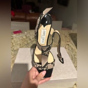 Jimmy Choo Jin Sandals 39